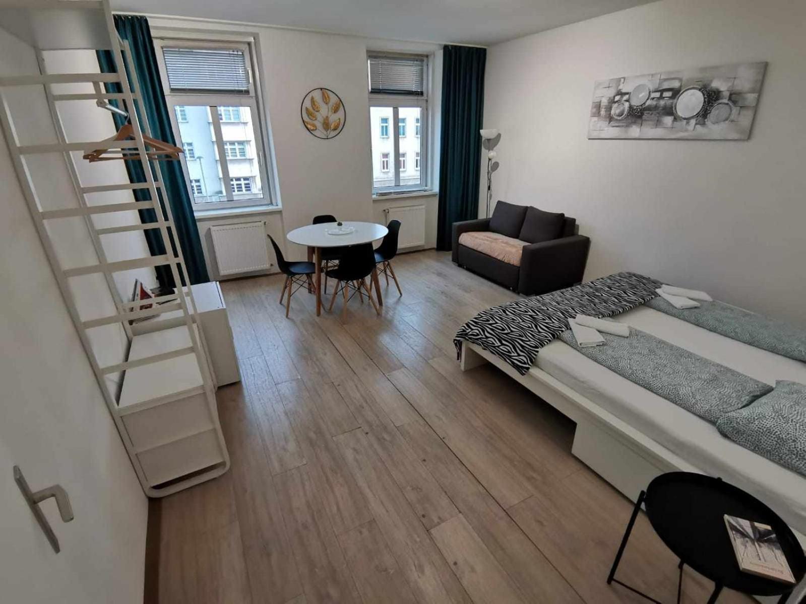 Central Apartment Metro 1 Min. 维也纳 外观 照片